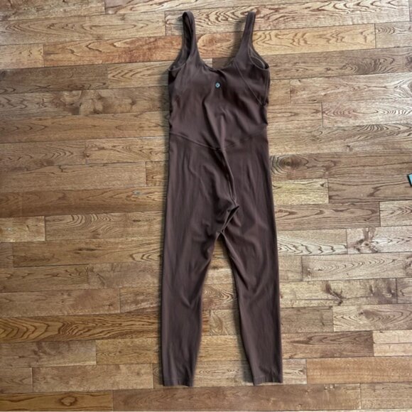 Lululemon size 6 Align Ribbed Bodysuit 25Roasted Brown - Picture 2 of 13
